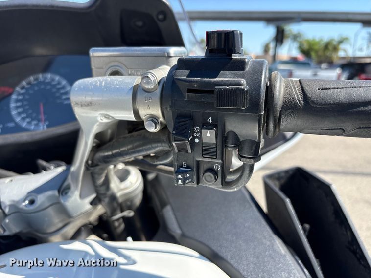image for item ET0573 2014 Honda ST1300 motorcycle