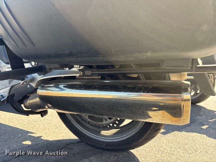 image for item ET0573 2014 Honda ST1300 motorcycle