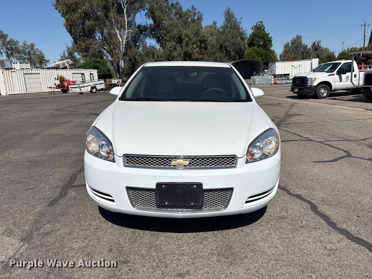 image for item ET0574 2016 Chevrolet Impala Limited Passenger vehicle