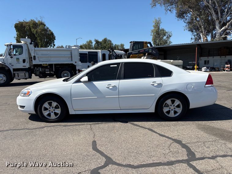 image for item ET0574 2016 Chevrolet Impala Limited Passenger vehicle