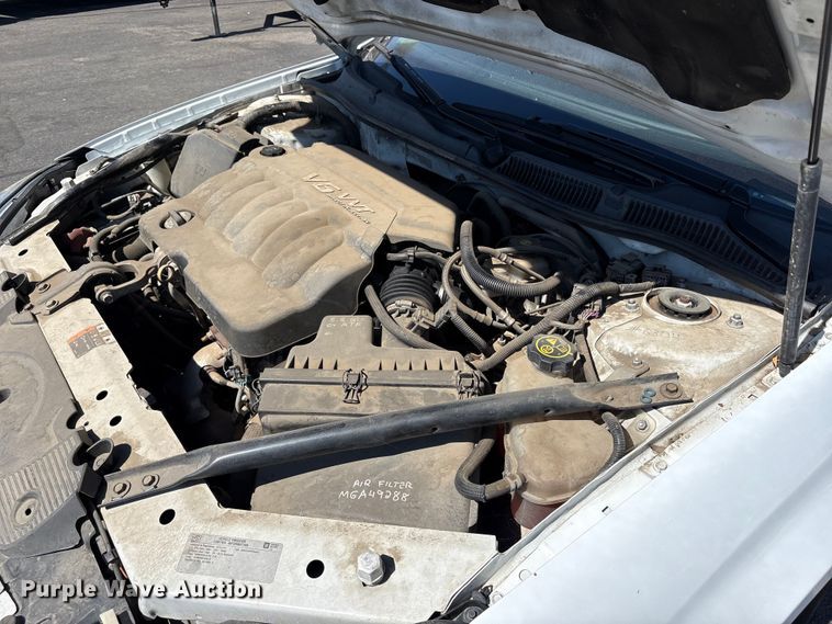 image for item ET0574 2016 Chevrolet Impala Limited Passenger vehicle