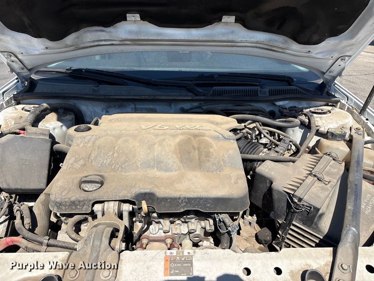 image for item ET0574 2016 Chevrolet Impala Limited Passenger vehicle