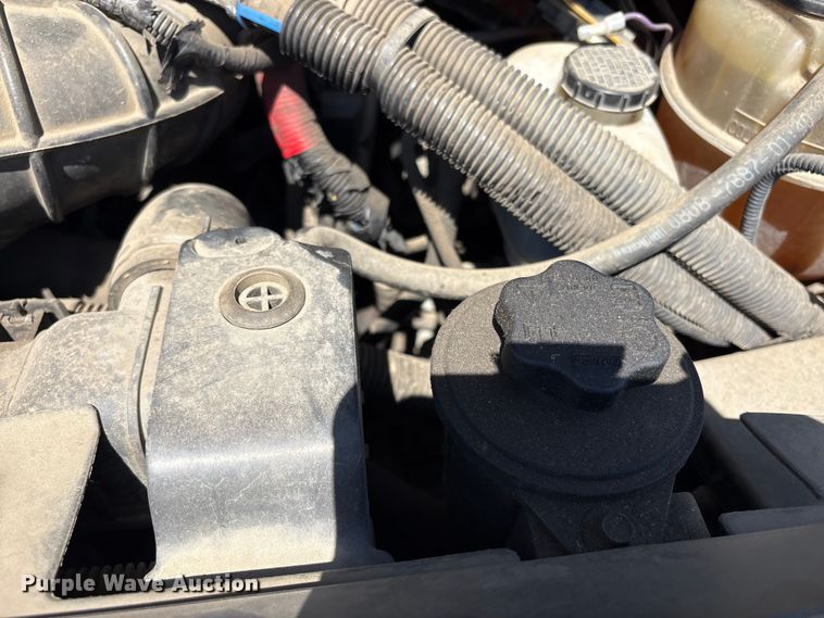 image for item ET0575 2012 Ford E450 shuttle bus