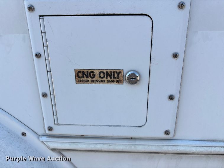 image for item ET0575 2012 Ford E450 shuttle bus