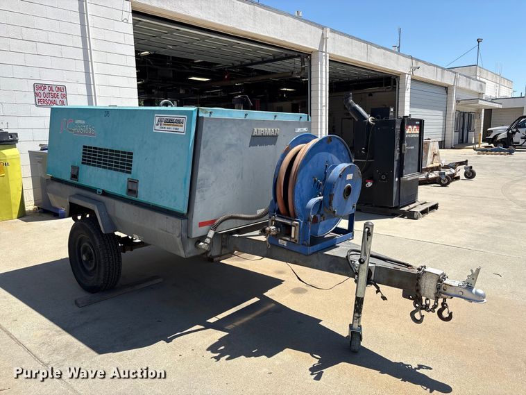 image for item ET0576 1995 AIRMAN PDS185S air compressor
