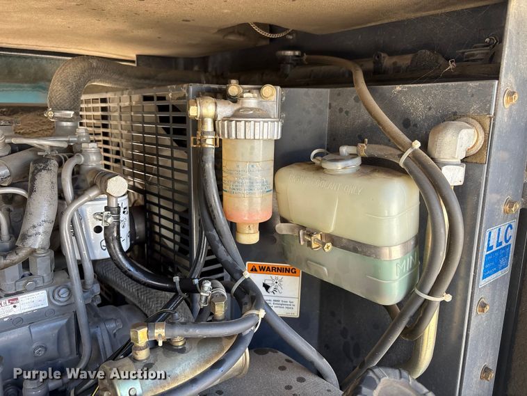 image for item ET0576 1995 AIRMAN PDS185S air compressor
