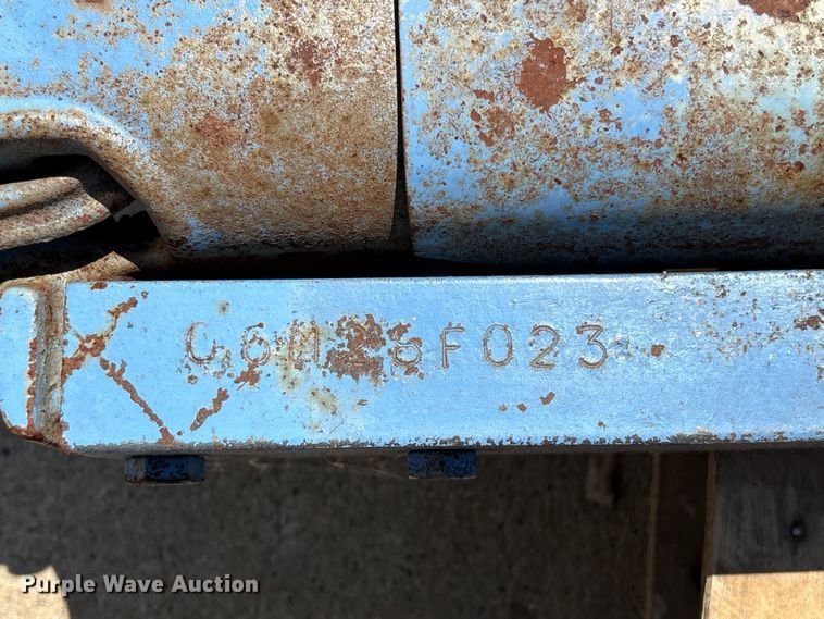 image for item ET0579 SPX 5008 floor jack