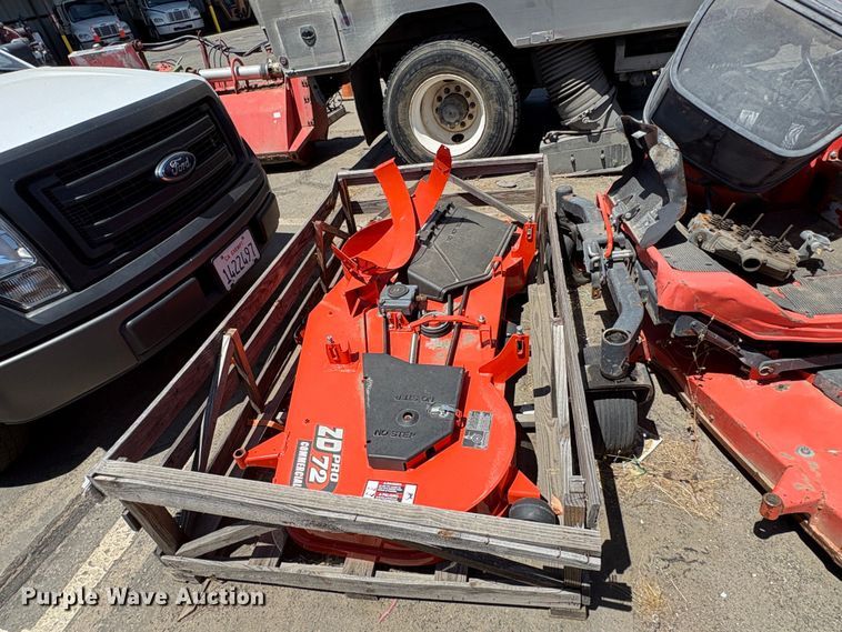 image for item ET0580 Kubota ZD326H ZTR lawn mower