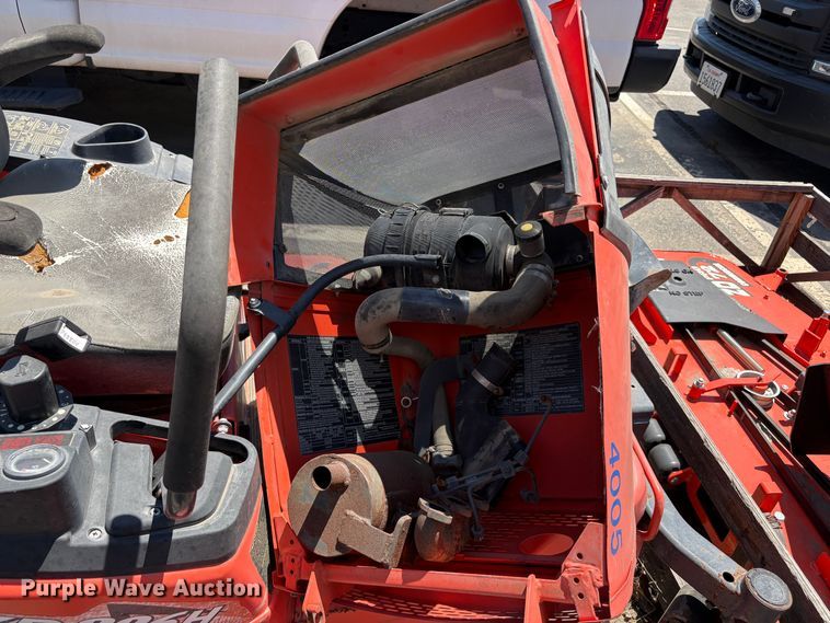 image for item ET0580 Kubota ZD326H ZTR lawn mower
