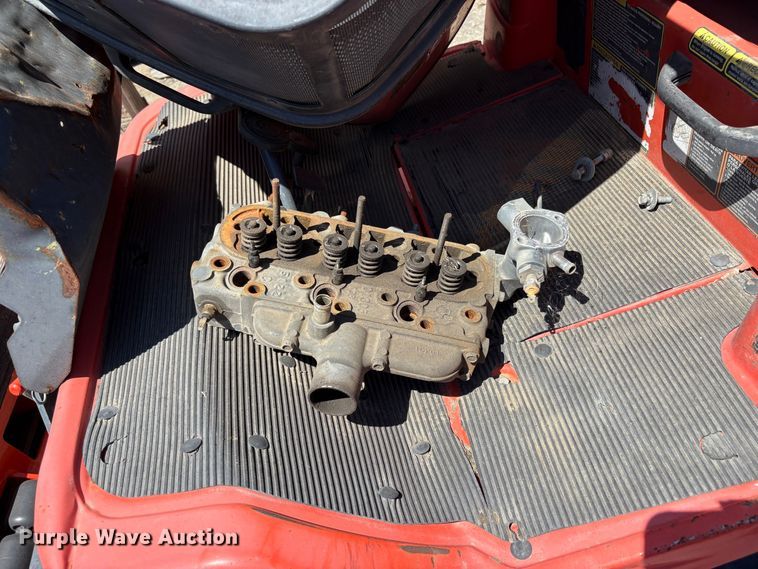 image for item ET0580 Kubota ZD326H ZTR lawn mower