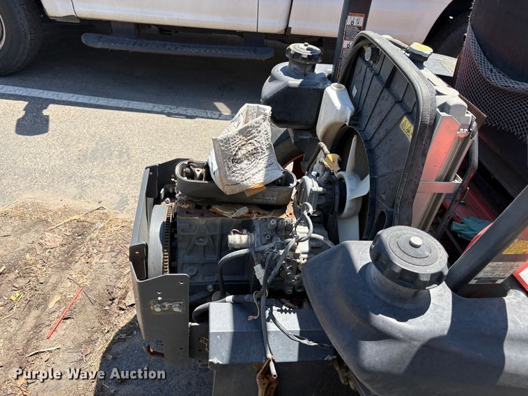 image for item ET0580 Kubota ZD326H ZTR lawn mower