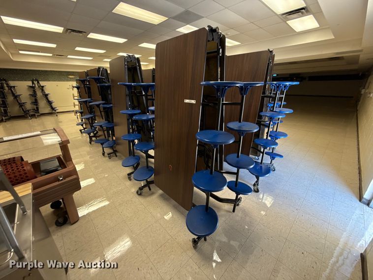 image for item ET6321 Lunch tables