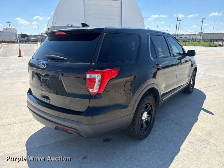 image for item ET6322 2016 Ford Explorer Police Interceptor SUV