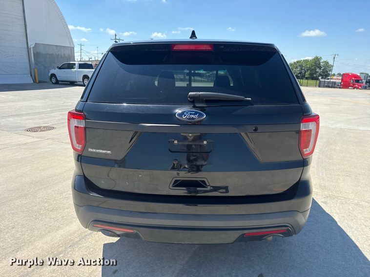 image for item ET6322 2016 Ford Explorer Police Interceptor SUV