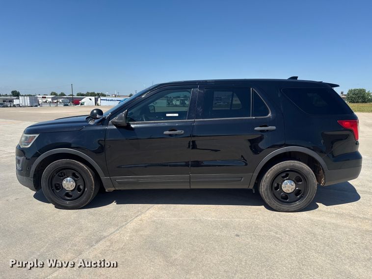 image for item ET6322 2016 Ford Explorer Police Interceptor SUV