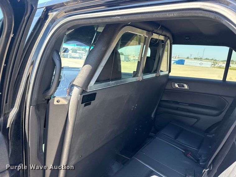 image for item ET6322 2016 Ford Explorer Police Interceptor SUV