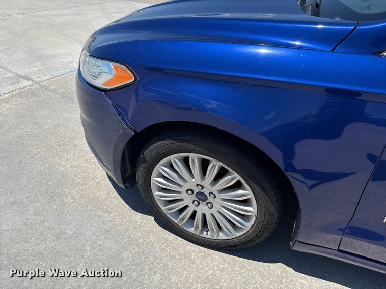 image for item ET6323 2014 Ford Fusion 