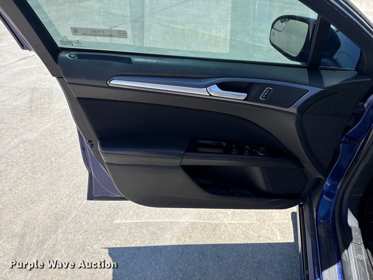 image for item ET6323 2014 Ford Fusion 