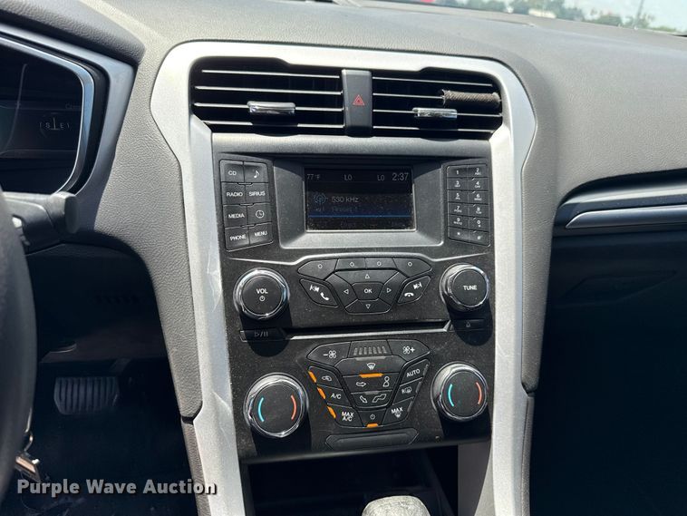 image for item ET6323 2014 Ford Fusion 