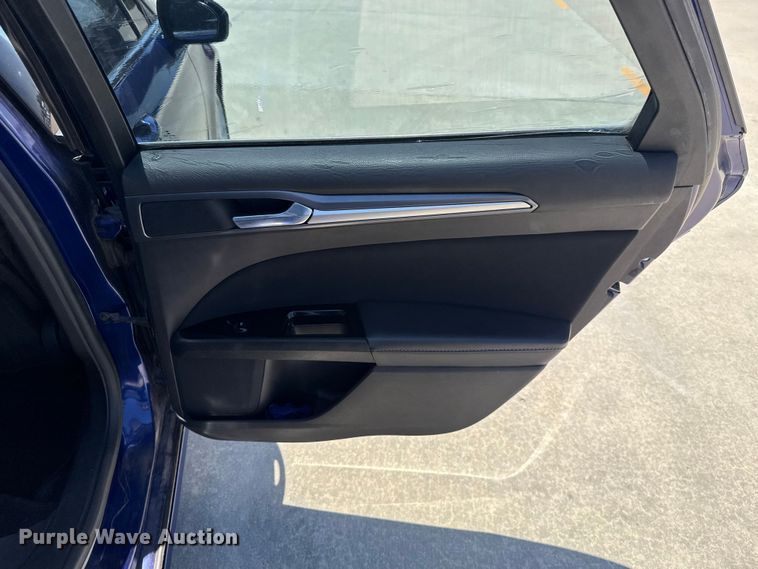 image for item ET6323 2014 Ford Fusion 