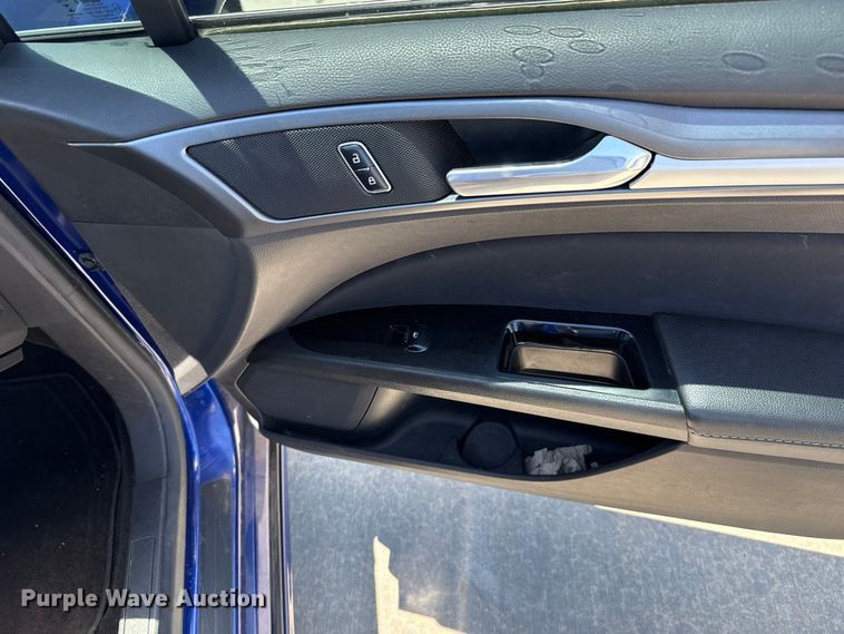 image for item ET6323 2014 Ford Fusion 