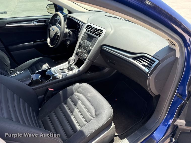 image for item ET6323 2014 Ford Fusion 