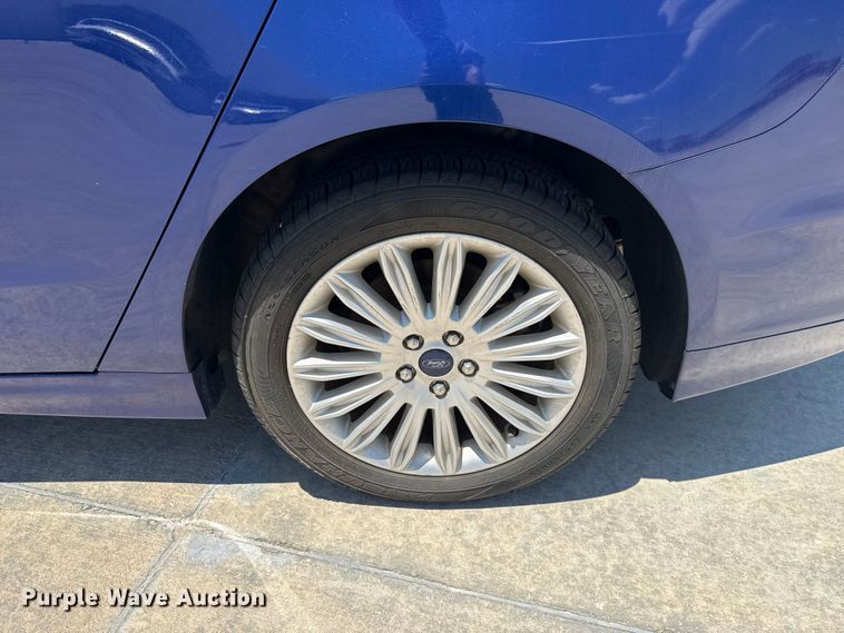 image for item ET6323 2014 Ford Fusion 