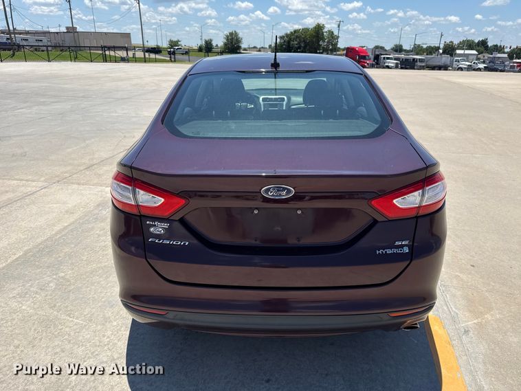 image for item ET6324 2013 Ford Fusion 