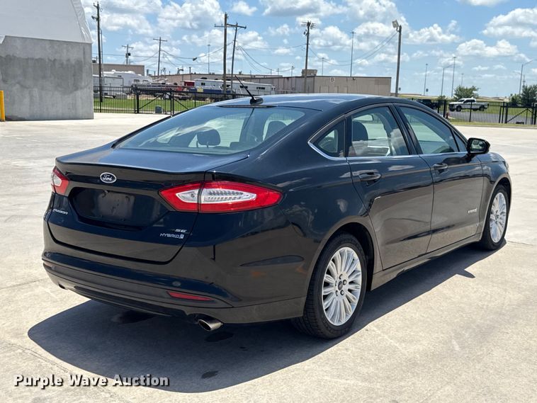 image for item ET6325 2016 Ford Fusion 