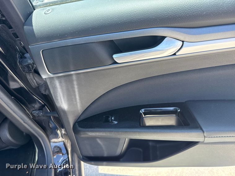 image for item ET6325 2016 Ford Fusion 