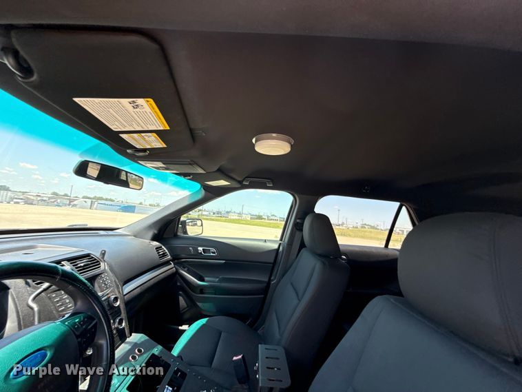 image for item ET6326 2017 Ford Explorer Police Interceptor SUV