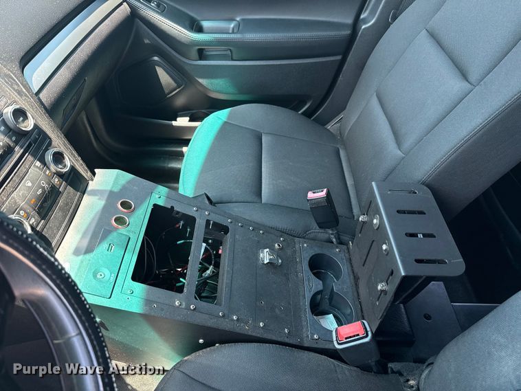 image for item ET6326 2017 Ford Explorer Police Interceptor SUV