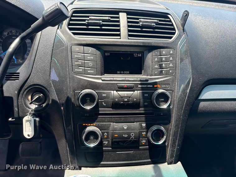 image for item ET6326 2017 Ford Explorer Police Interceptor SUV