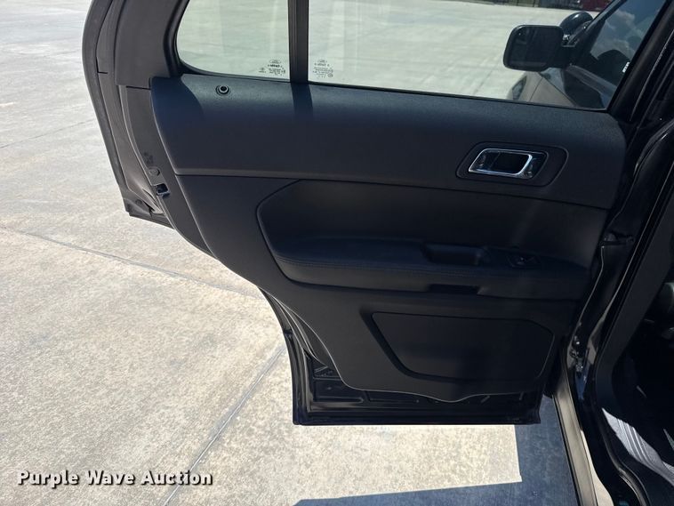 image for item ET6326 2017 Ford Explorer Police Interceptor SUV