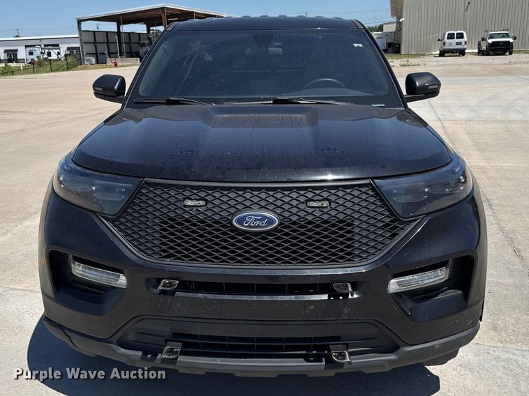 image for item ET6327 2021 Ford Explorer Police Interceptor SUV