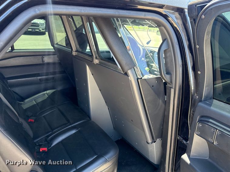 image for item ET6327 2021 Ford Explorer Police Interceptor SUV