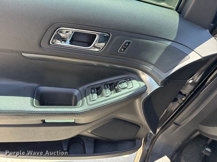 image for item ET6328 2014 Ford Explorer Police Interceptor SUV