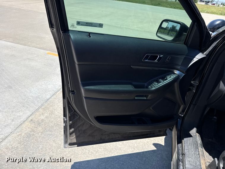 image for item ET6329 2014 Ford Explorer Police Interceptor SUV
