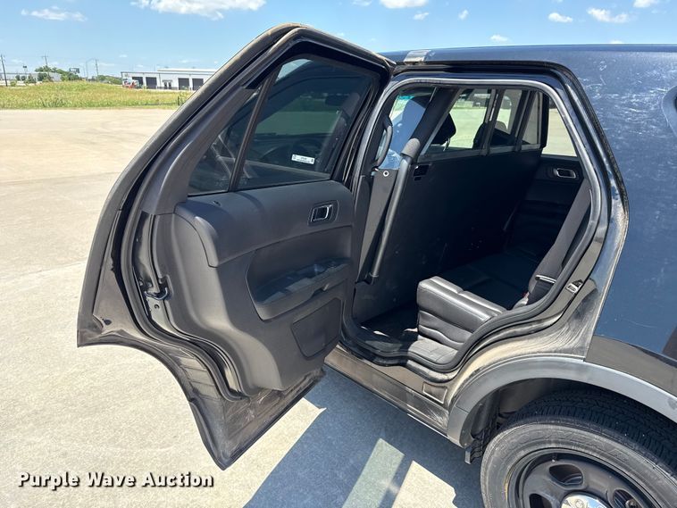 image for item ET6329 2014 Ford Explorer Police Interceptor SUV
