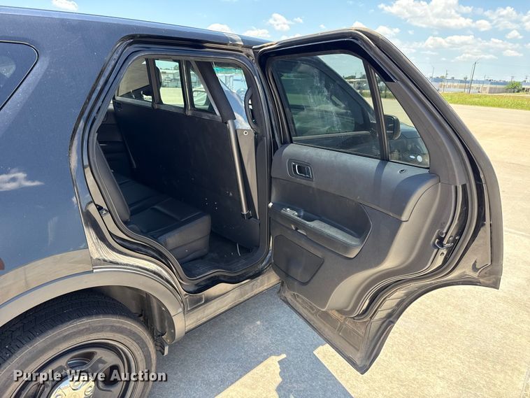 image for item ET6329 2014 Ford Explorer Police Interceptor SUV