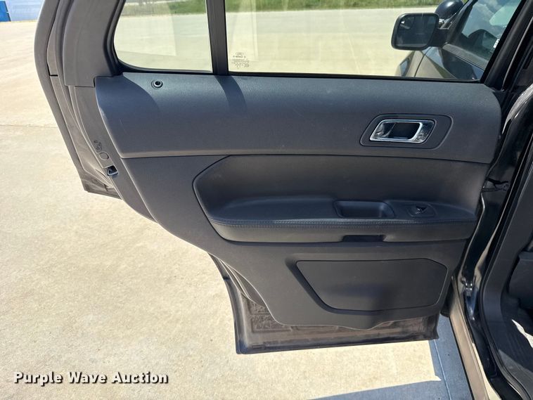 image for item ET6330 2014 Ford Explorer Police Interceptor SUV