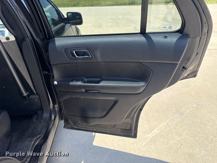 image for item ET6330 2014 Ford Explorer Police Interceptor SUV