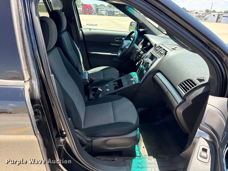 image for item ET6330 2014 Ford Explorer Police Interceptor SUV