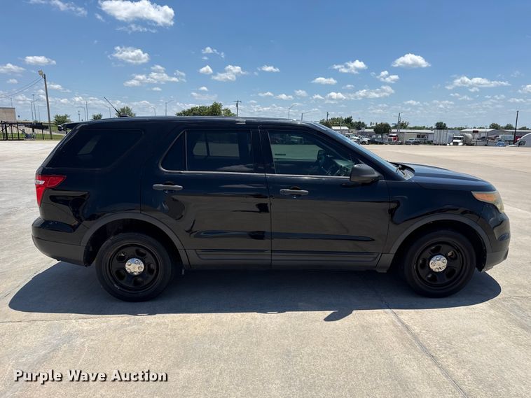 image for item ET6331 2015 Ford Explorer Police Interceptor 