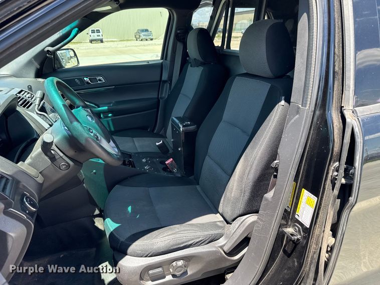 image for item ET6331 2015 Ford Explorer Police Interceptor 