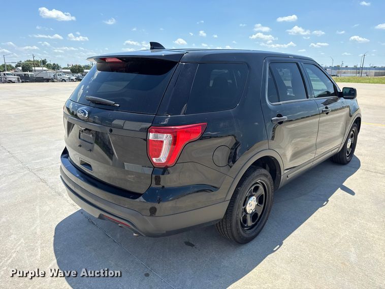 image for item ET6332 2016 Ford Explorer Police Interceptor SUV