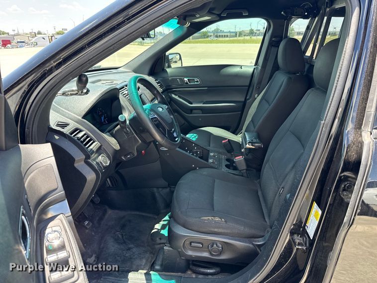 image for item ET6332 2016 Ford Explorer Police Interceptor SUV