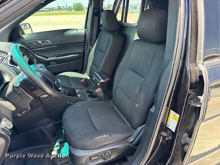 image for item ET6332 2016 Ford Explorer Police Interceptor SUV