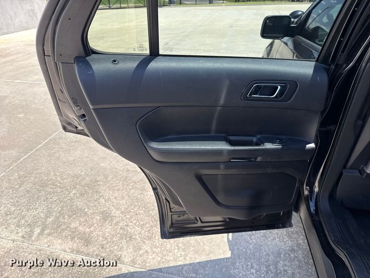 image for item ET6332 2016 Ford Explorer Police Interceptor SUV