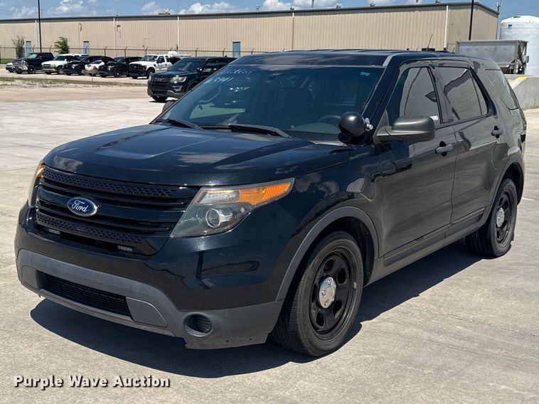 image for item ET6333 2015 Ford Explorer Police Interceptor SUV